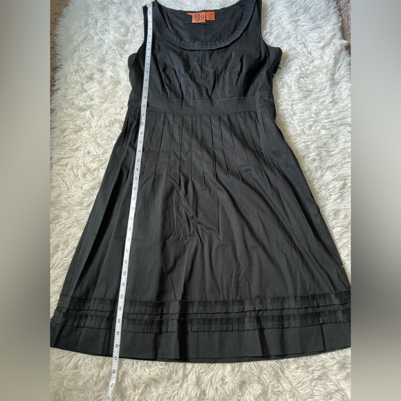 Tory Burch Black Pleated A-Line Dress – Size 8 | Cotton Blend - Picture 10 of 11